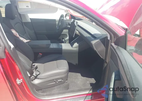 2026 Tesla Model Y Long Range Dual Motor All-Wheel Drive/Long Range Launch Series from USA, damaged, VIN 7SAYGDEEXTA446866